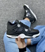 کتونی جردن ۴ مشکی