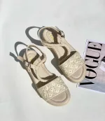 صندل زنانه کنفی کرم شیک و راحت