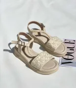 صندل زنانه کنفی کرم شیک و راحت - Image 3