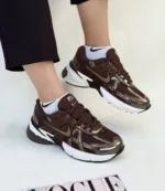 کتونی زنانه پیاده روی نایک v2k