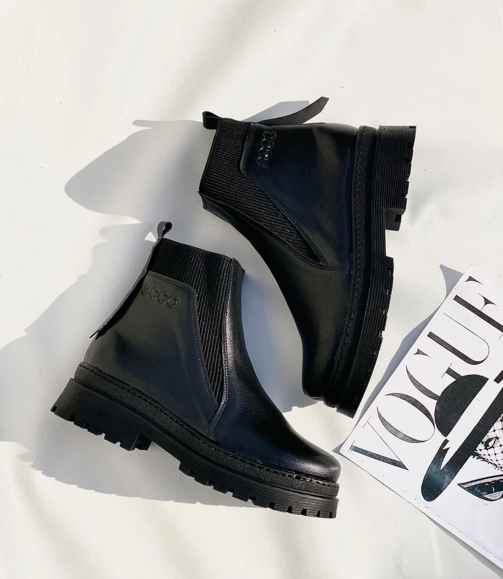 IMG_3728 نیم بوت اِکو زنانه مشکی - Image 1