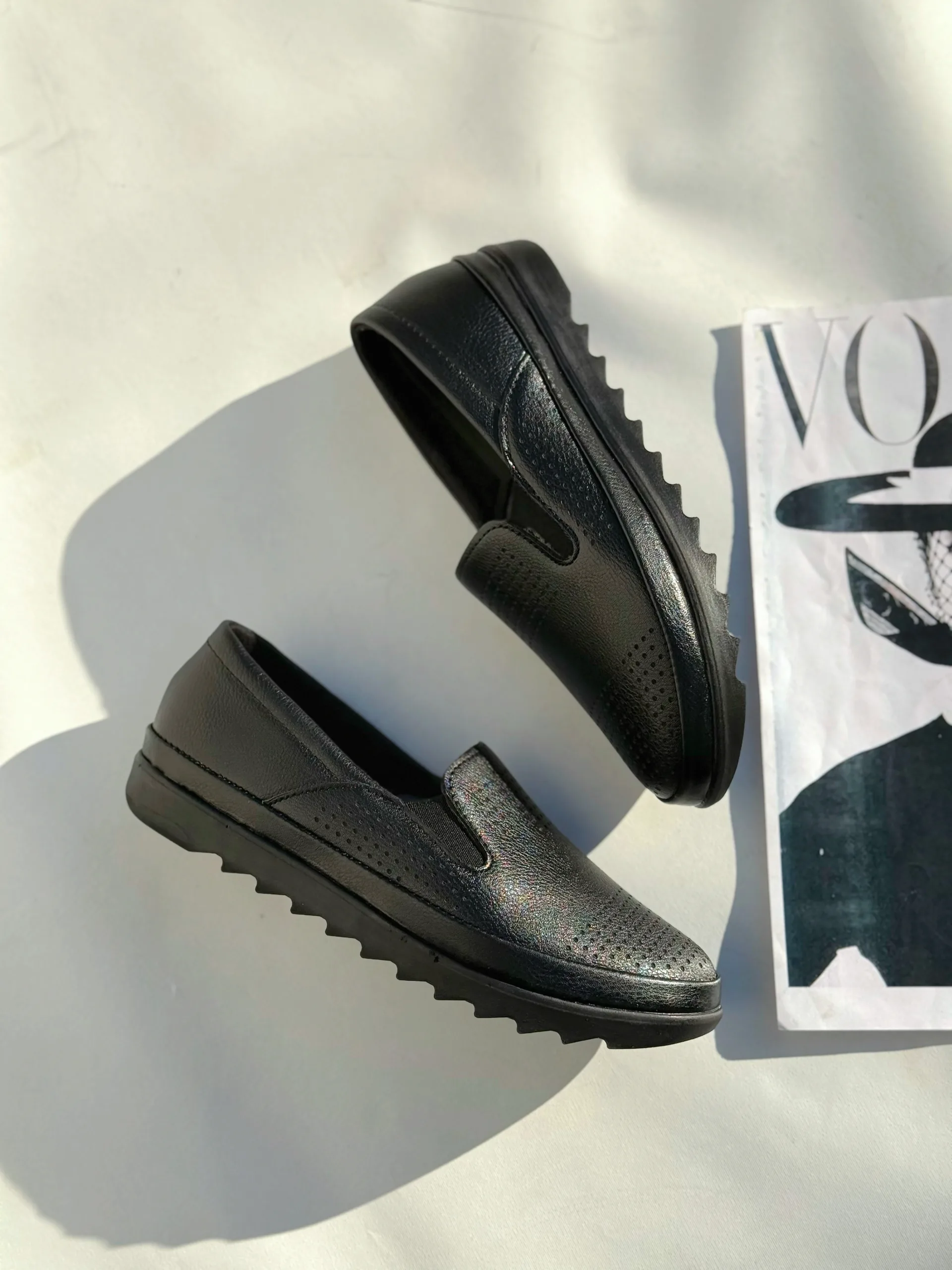 copy_DE299014-EFED-45D4-835E-84228A1775C7 کفش طبی زنانه پیاده روی رئال - Image 1