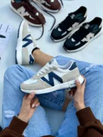 کتونی نیوبالانس ۵۲۰ زنانه (قهوه ای٫مشکی٫طوسی) - Image 2